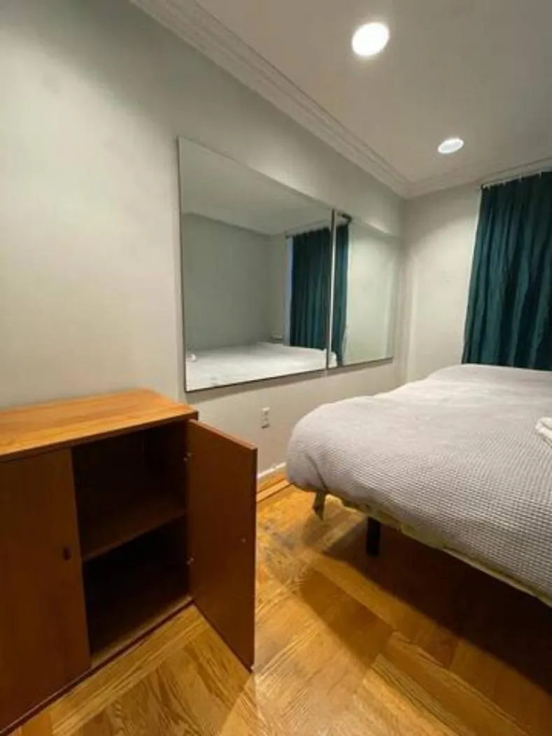 Friendly Homestay In Williamsburg Brooklyn New York 0*,  USA