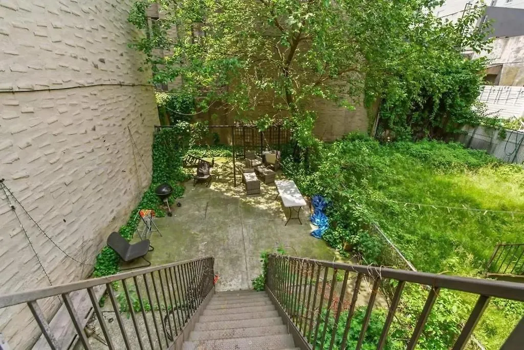 Friendly Homestay In Williamsburg New York United States
